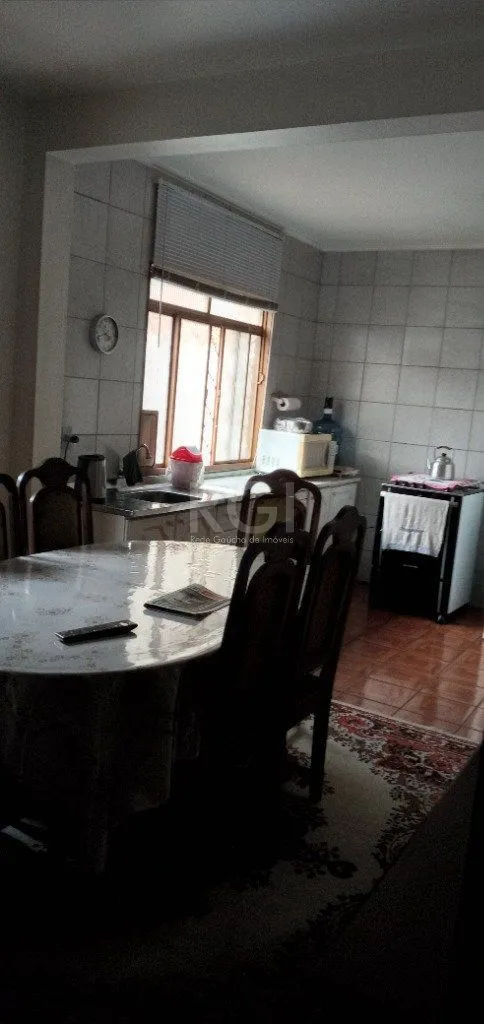 Imagem Casa para Venda - 95m², 2 dormitórios, 3 vagas - Teresópolis