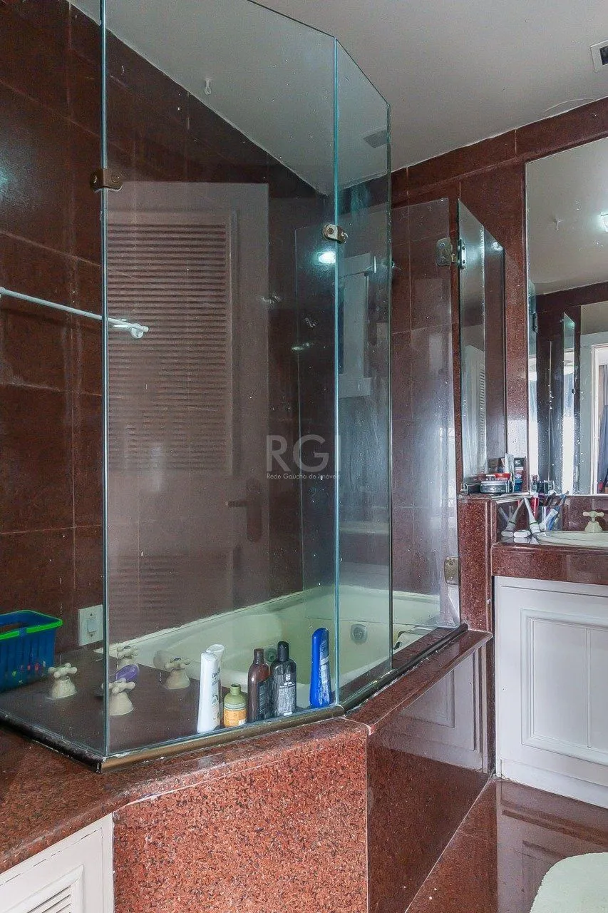 Imagem Casa de Condomínio em Santa Tereza