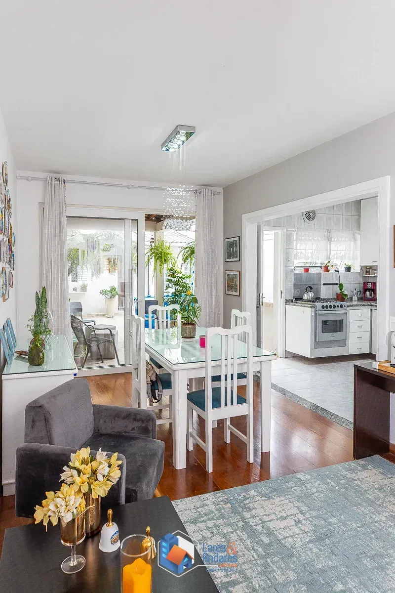 Imagem Casa para venda em Campo Belo com 3 quartos, sendo 1 suíte, 187m²