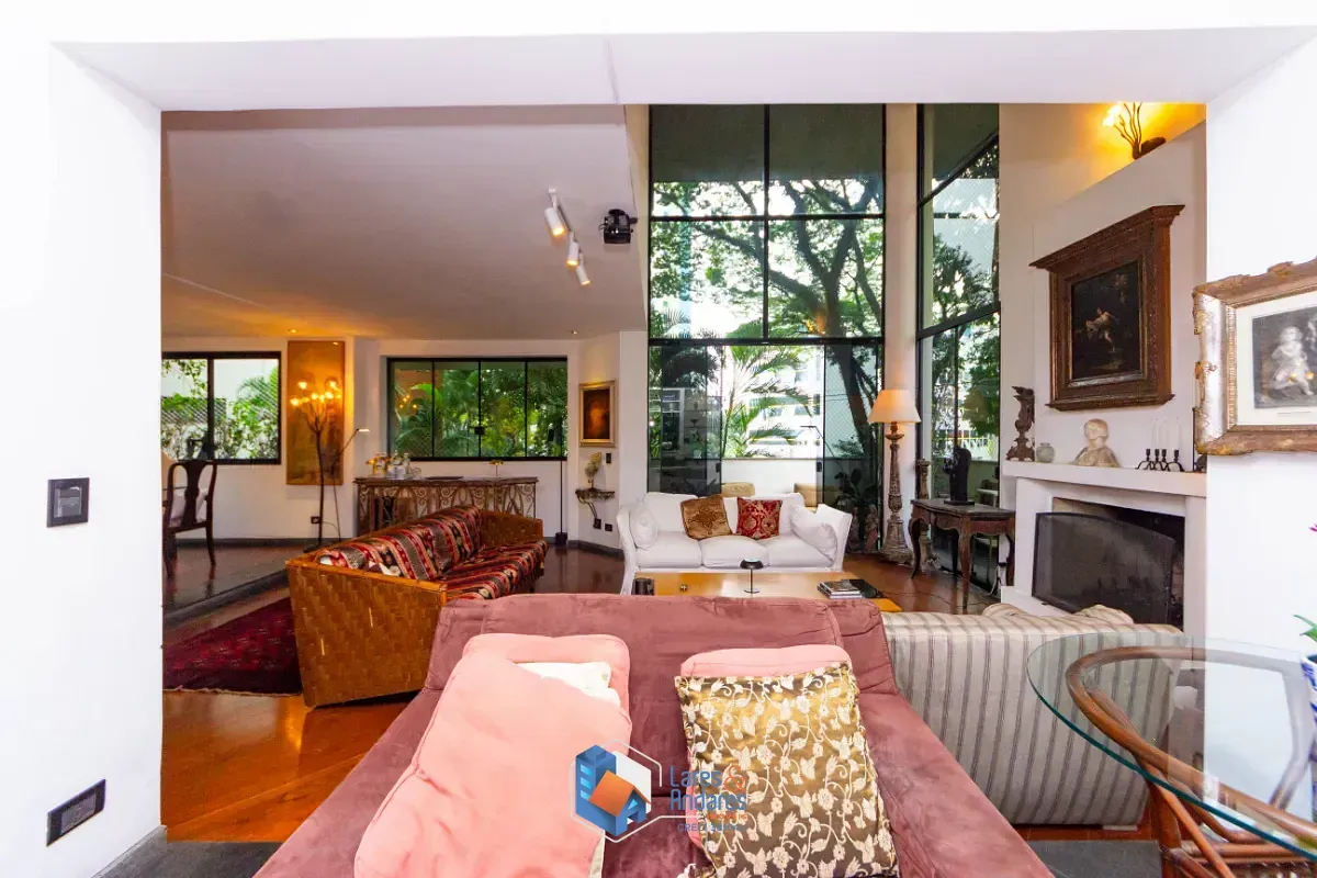 Imagem Duplex para venda em Campo Belo com 4 quartos, sendo 4 suítes, 254m²