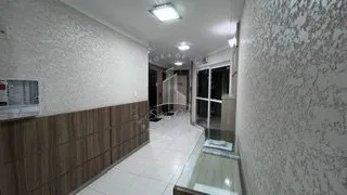 Imagem Apartamento com sofisticação e vista permanente para o oceano no litoral catarinense.