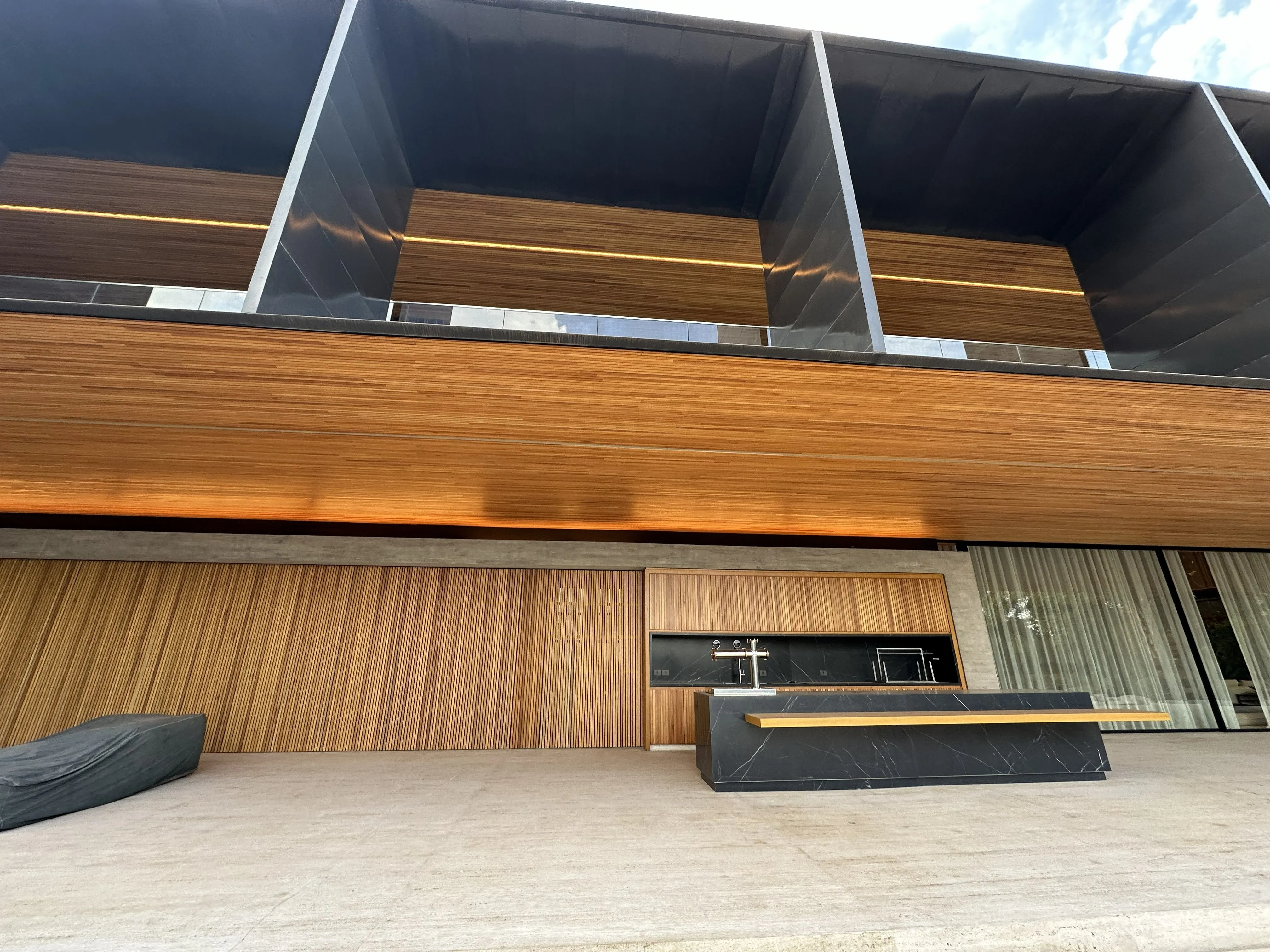 Imagem Casa de altíssimo padrão à venda na Fazenda Boa Vista, Porto Feliz, com 10 suítes, 2.600 m², cinema, piscina, beach tennis e projeto de Felipe Caboclo