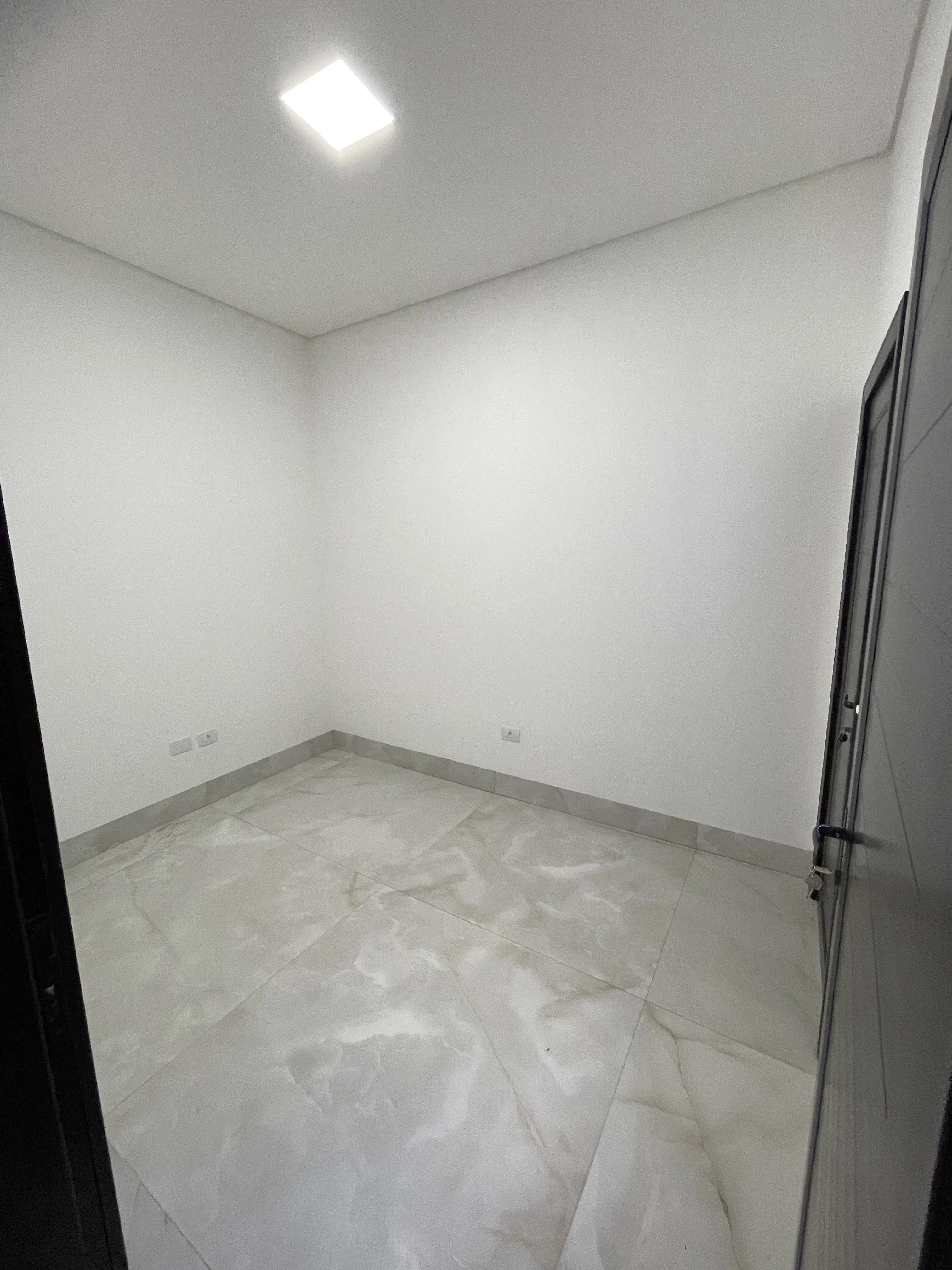 Imagem Sobrado 360m Umuarama-PR 319