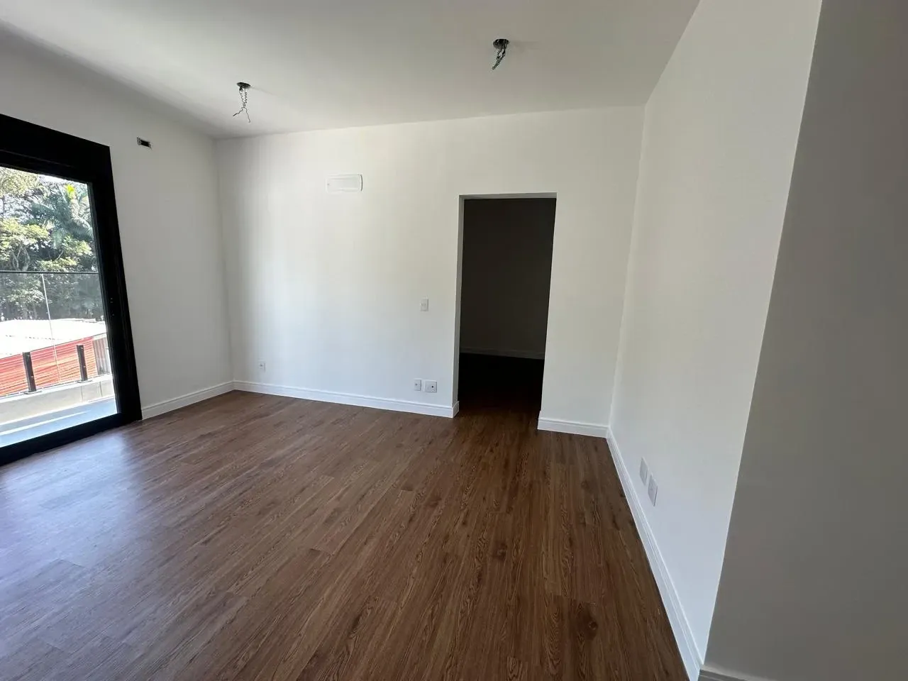 Imagem Sobrado com 4 Quartos à Venda, 341 m² em Represa - Ribeirão Pires