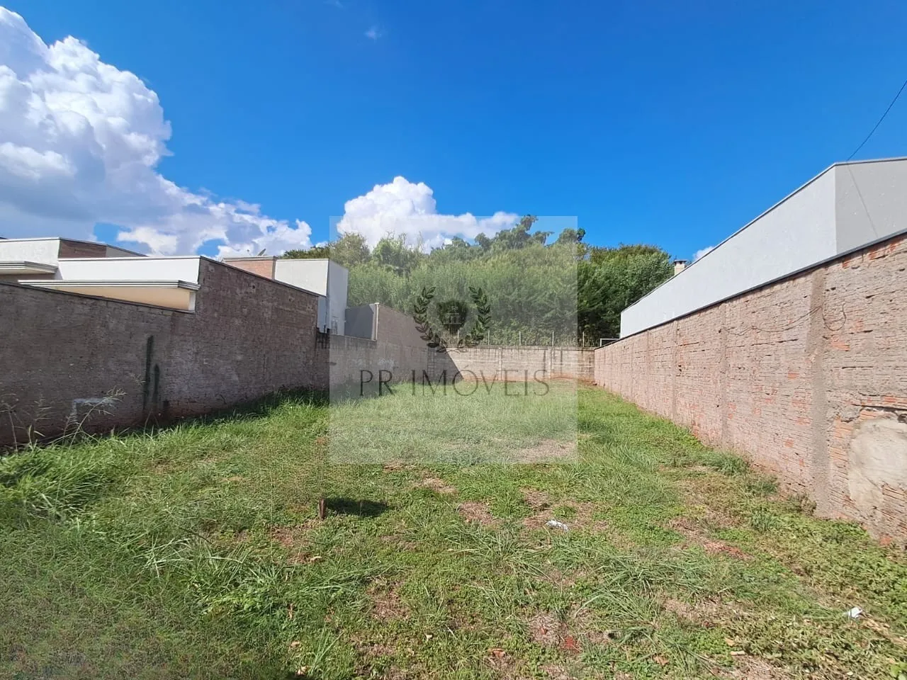 Foto do imóvel Terreno à venda em Araraquara-SP, no Condomínio Altos da Boa Vista, com 250,00 m² de área