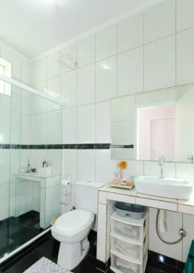 Imagem Casa no bairro Tristeza de 4 dormitórios e 4 vagas