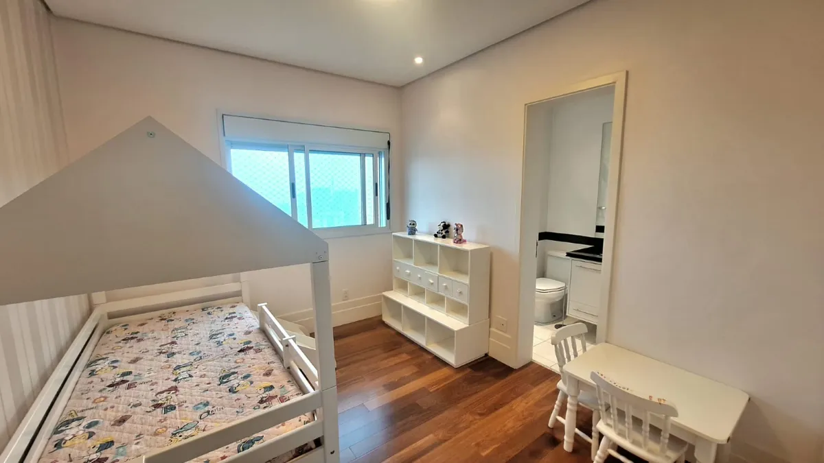 Imagem Apartamento para venda em Vila Andrade com 4 quartos, sendo 2 suítes, 211m2