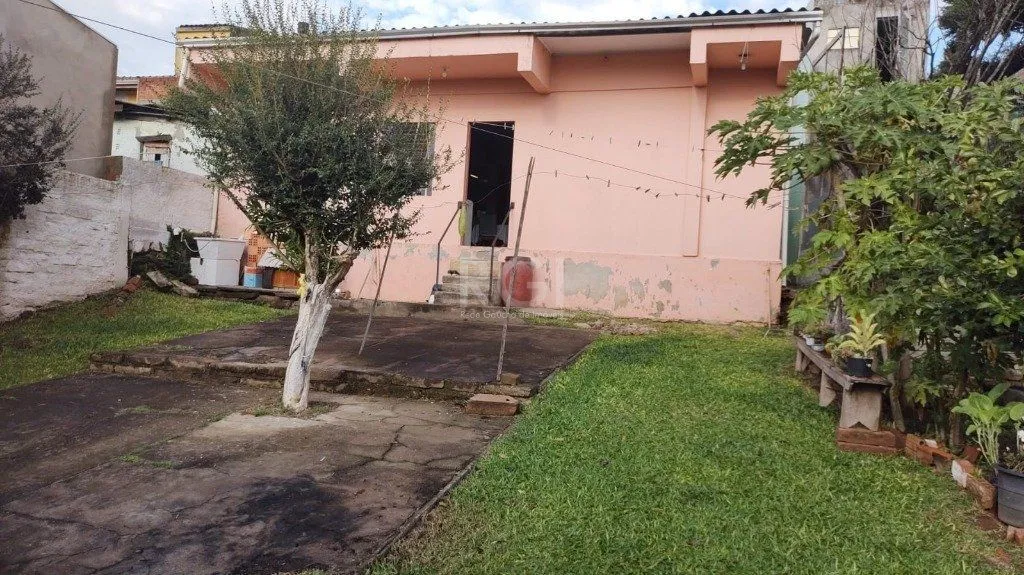 Imagem Casa para Venda - 120m², 4 dormitórios, sendo 1 suites, 3 vagas - Freitas