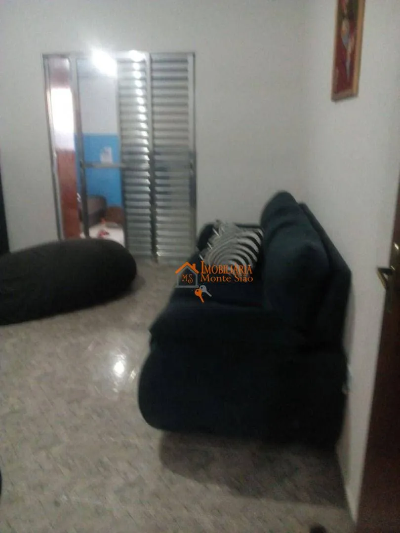Imagem Casa com 3 dormitórios à venda, 125 m² por R$ 250.000,00 - Recreio São Jorge - Guarulhos/SP