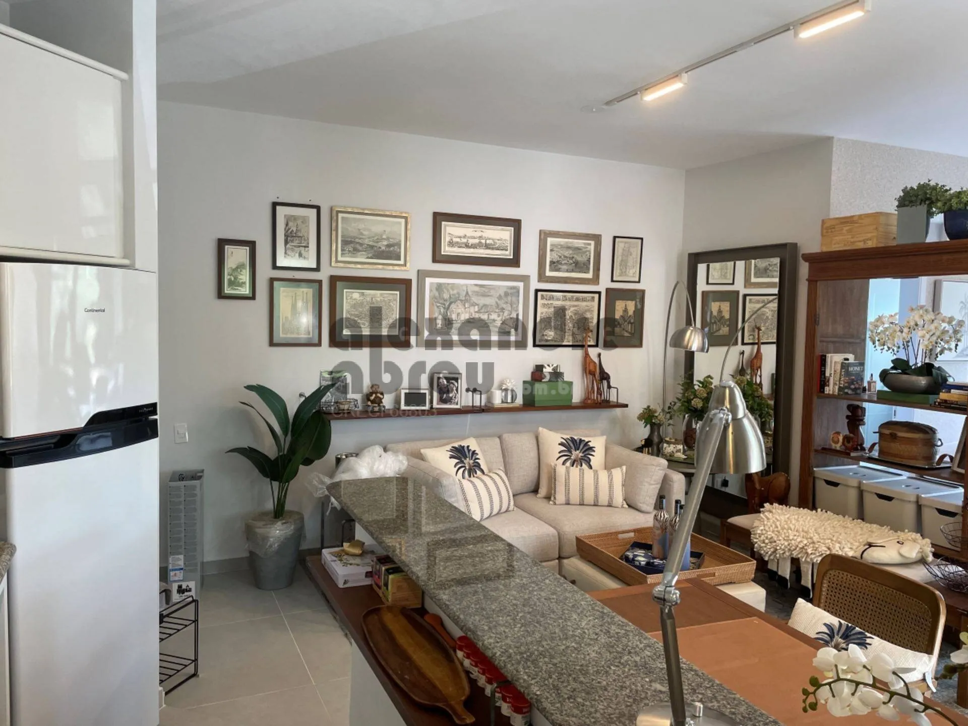 Imagem Apartamento todo mobiliado com terraço gourmet para locação no Morumbi
