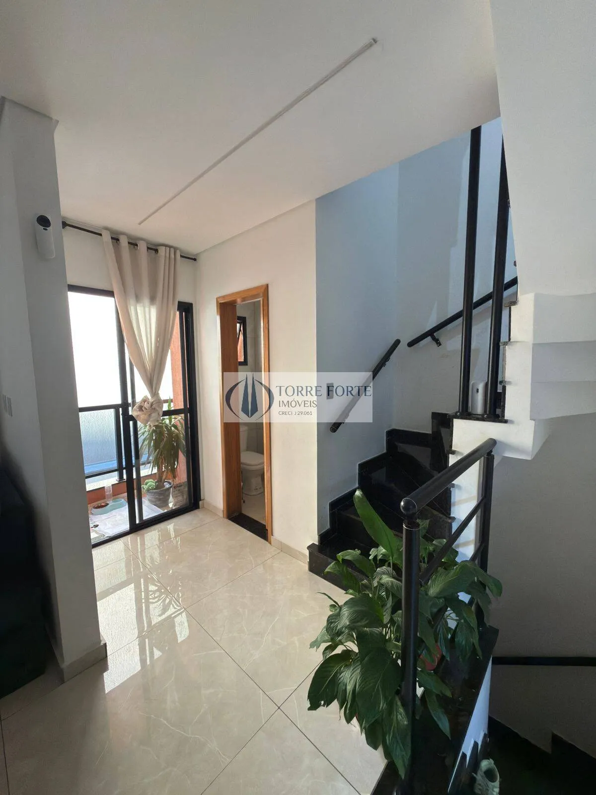 Imagem Maravilhoso sobrado 180 m² 3 dormitórios sendo 1 suíte 2 vagas, Vl. Matilde