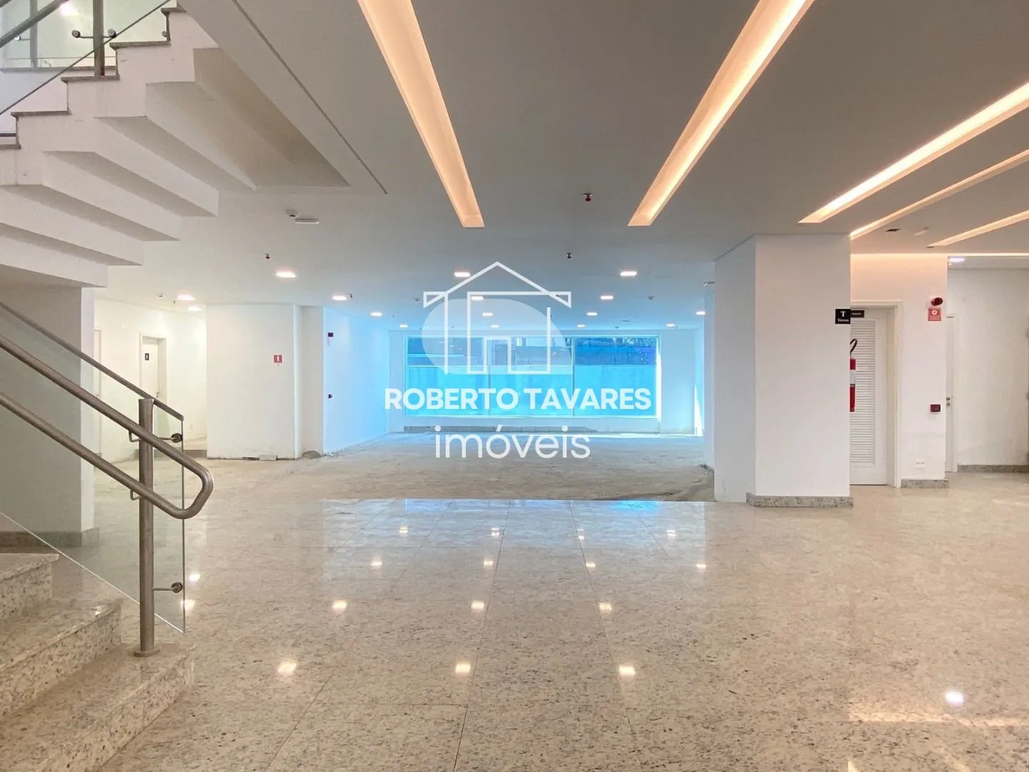 Imagem Prédio Inteiro de 10640m² no bairro Liberdade, em São Paulo
