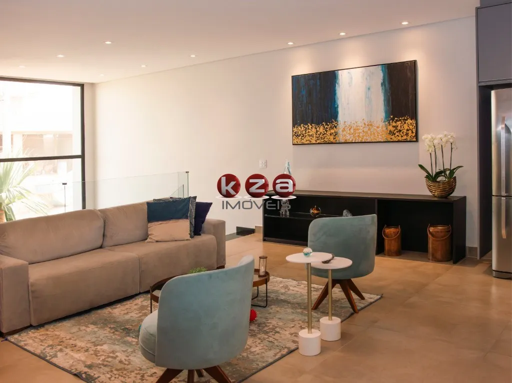 Imagem Imóvel de Alto Padrão: Casa em Condomínio à Venda em Valinhos-SP, no Residencial Vivenda das Pitangueiras - 3 suítes, 270m².