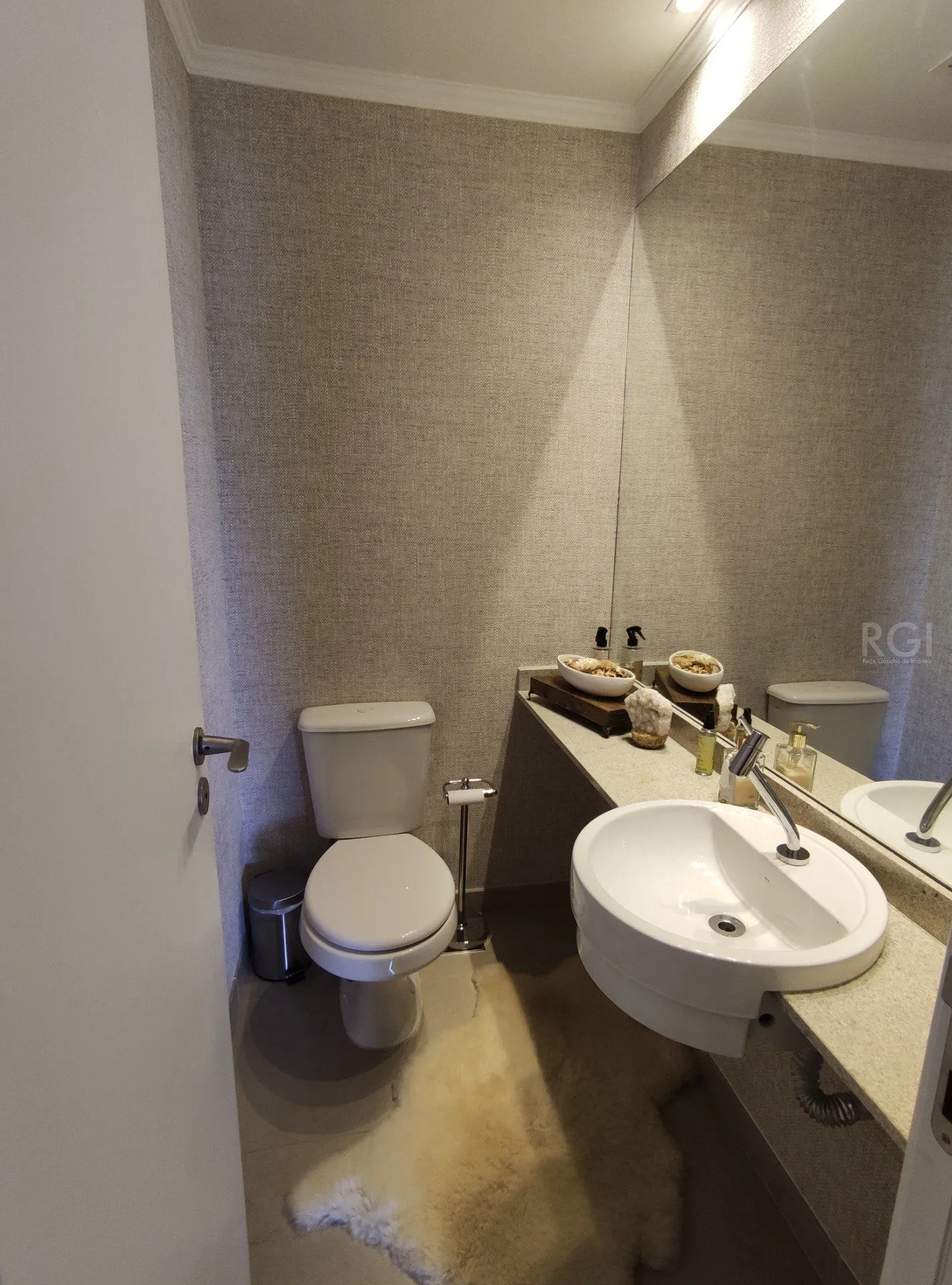 Imagem Apartamento para Venda - 162.53m², 3 dormitórios, sendo 3 suites, 2 vagas - Jardim Do Salso