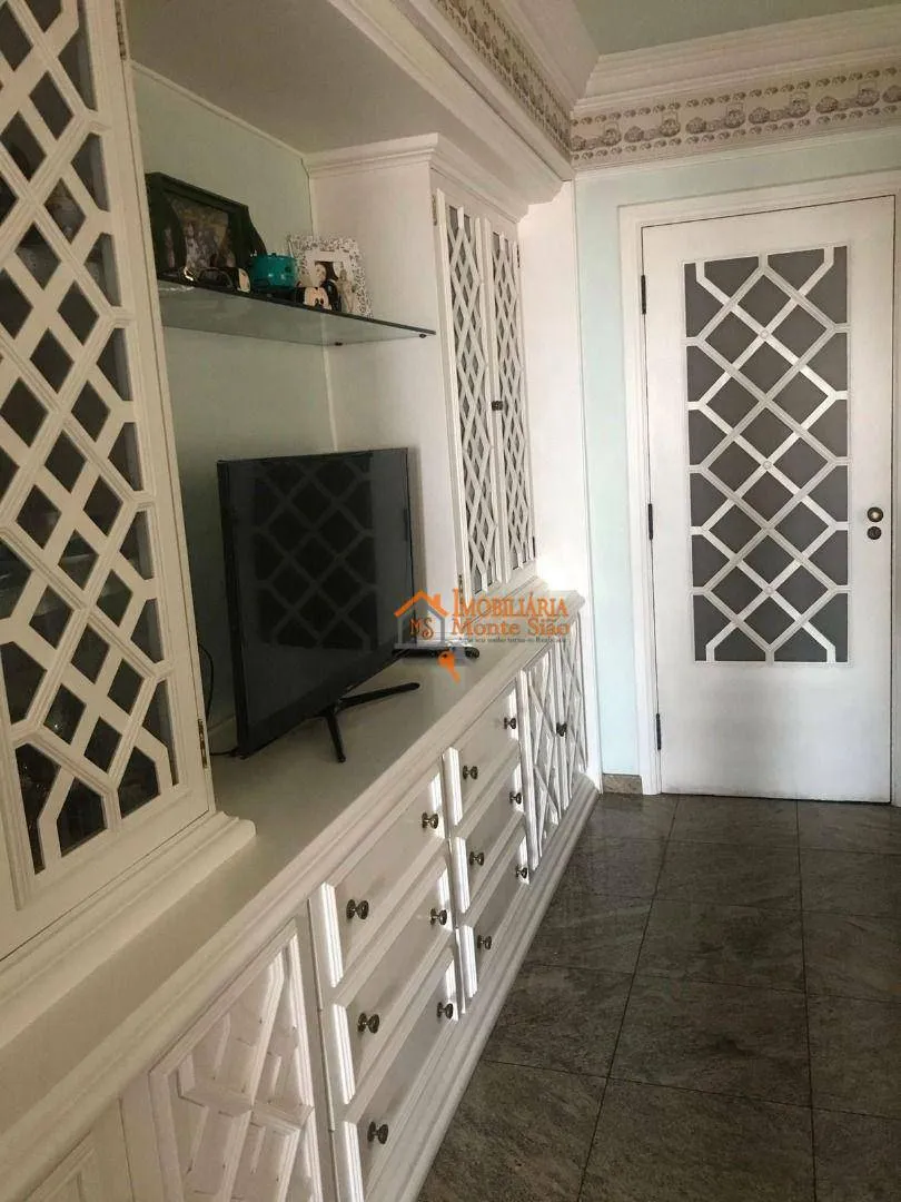 Imagem Apartamento com 3 dormitórios à venda, 230 m² por R$ 1.170.000,00 - Vila Galvão - Guarulhos/SP
