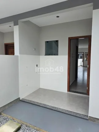 Imagem Casa à Venda em Bela Vista, Palhoça: 2 Quartos, 50m², R$320mil