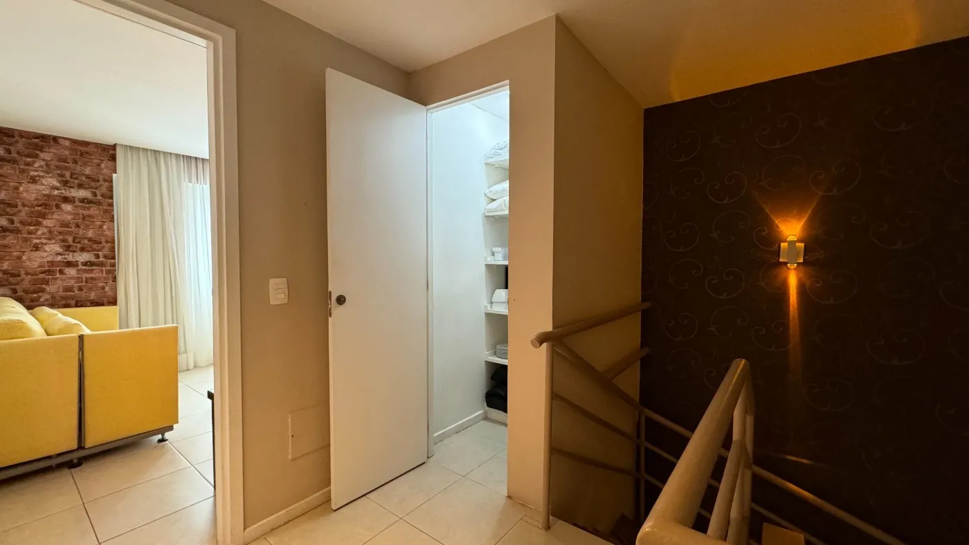 Imagem Apartamento Duplex para Venda em Maceió, Jatiúca, 2 dormitórios, 1 suíte, 3 banheiros,