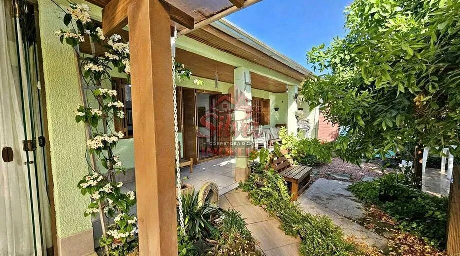 Imagem C723 | Casa mobiliada c/ piscina, 2 banheiros, Albatroz