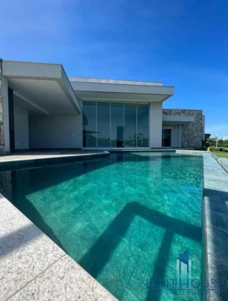 Imagem Casa em Condomínio para Venda em Camboriú, CENTRO, 4 dormitórios, 4 suítes, 6 banheiros, 4 vagas