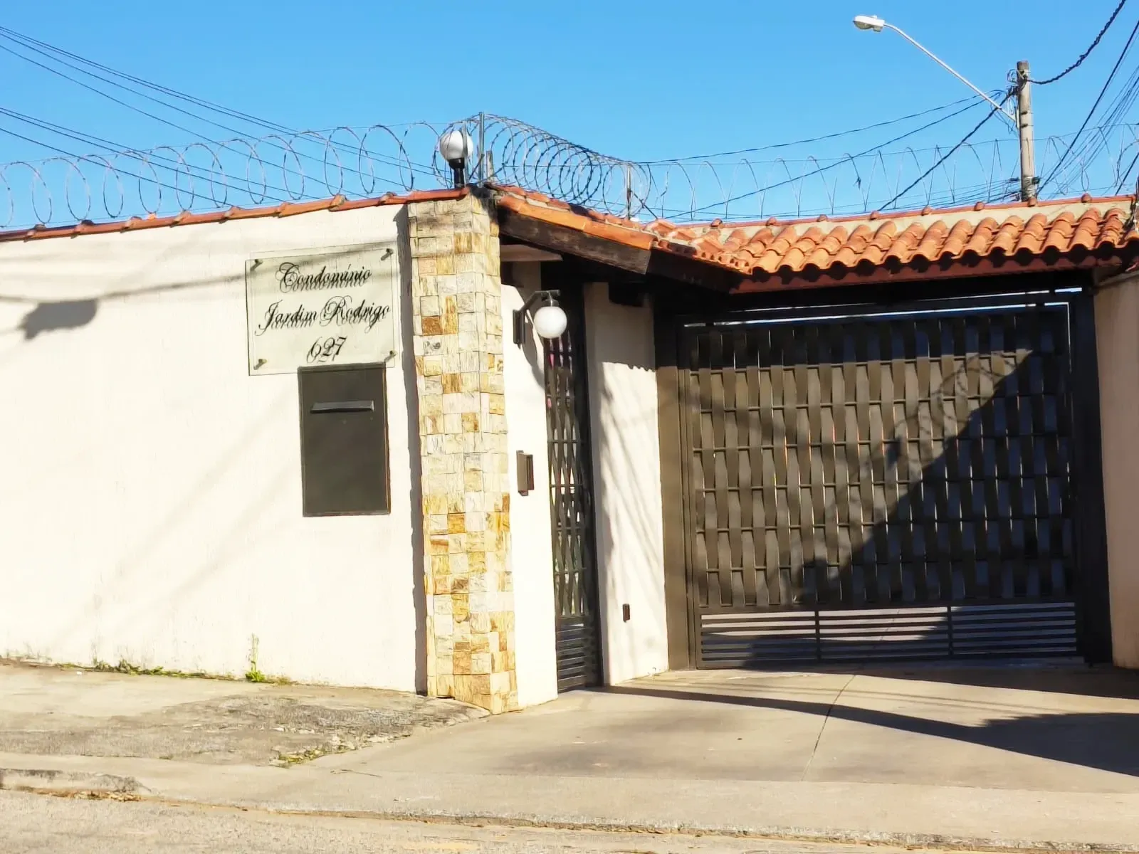 Imagem Casa de Condomínio com 2 Quartos à Venda, 97 metros em Lopes de Oliveira - Sorocaba