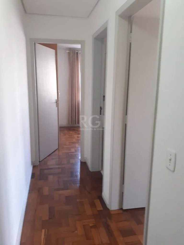 Imagem Apartamento no bairro Vila Ipiranga de 2 dormitórios e 2 vagas DESOCUPADO