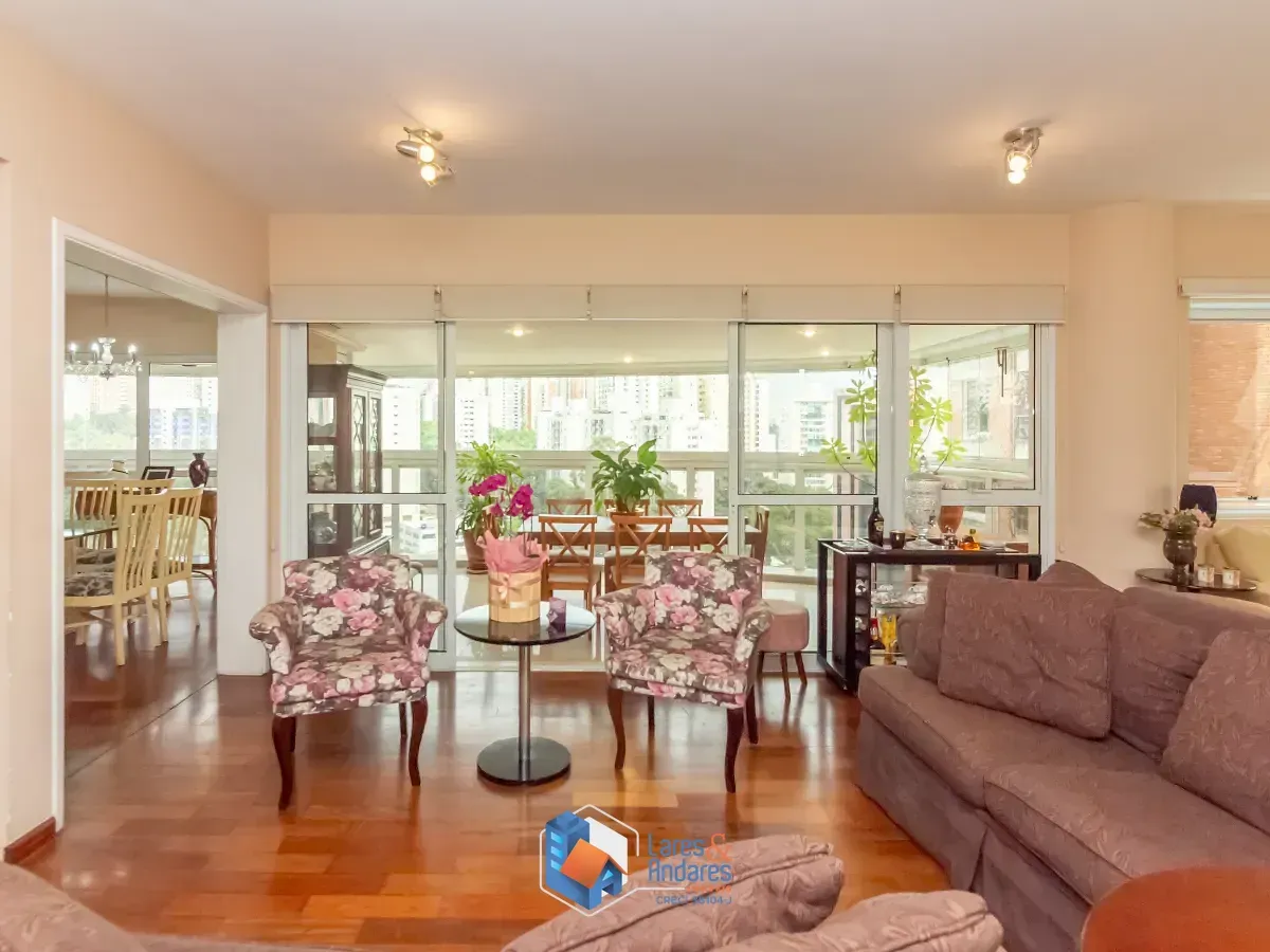 Imagem Apartamento para venda em Vila Suzana com 4 quartos, sendo 4 suítes, 244m²