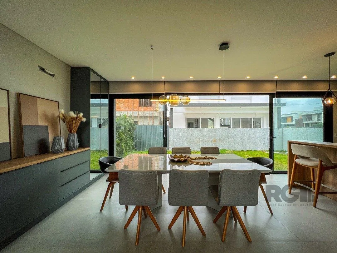 Imagem Casa de Condomínio em Atlântida Sul