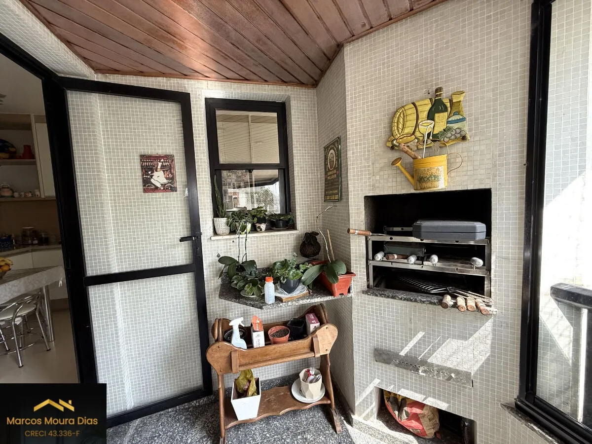 Imagem Apartamento 205m² com 4 Dormitórios ( 3 suítes) e 3 Vagas de Garagem. Edifício com lazer em Perdizes