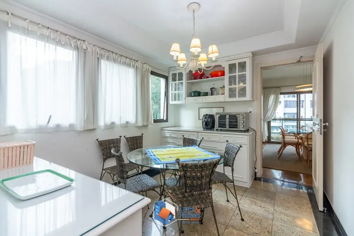 Imagem Apartamento para venda em Vila Suzana com 3 quartos, sendo 3 suítes, 242m²