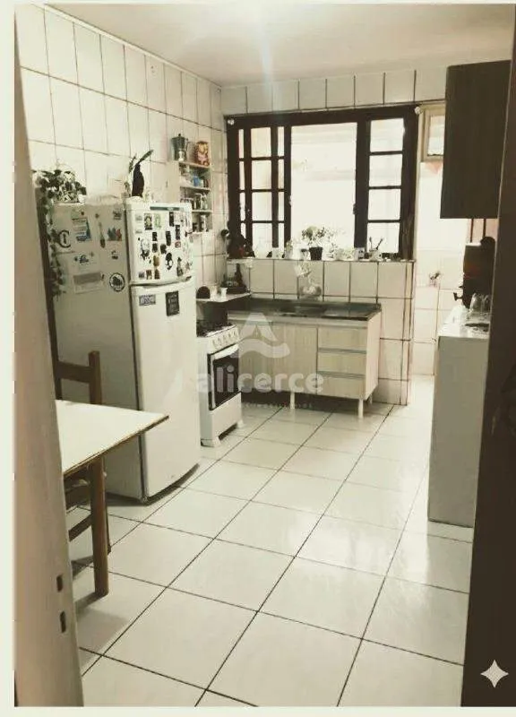 Imagem Apartamento à Venda | 2 Dormitórios | 74 m² | Balneário do Estreito - Florianópolis/SC