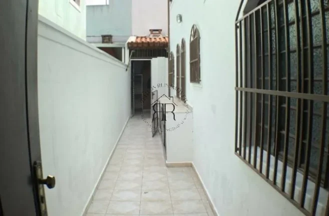 Imagem Venha conhecer a casa dos seus sonhos! Com 3 quartos amplos, sendo 1 suíte, esta casa é perfeita p...