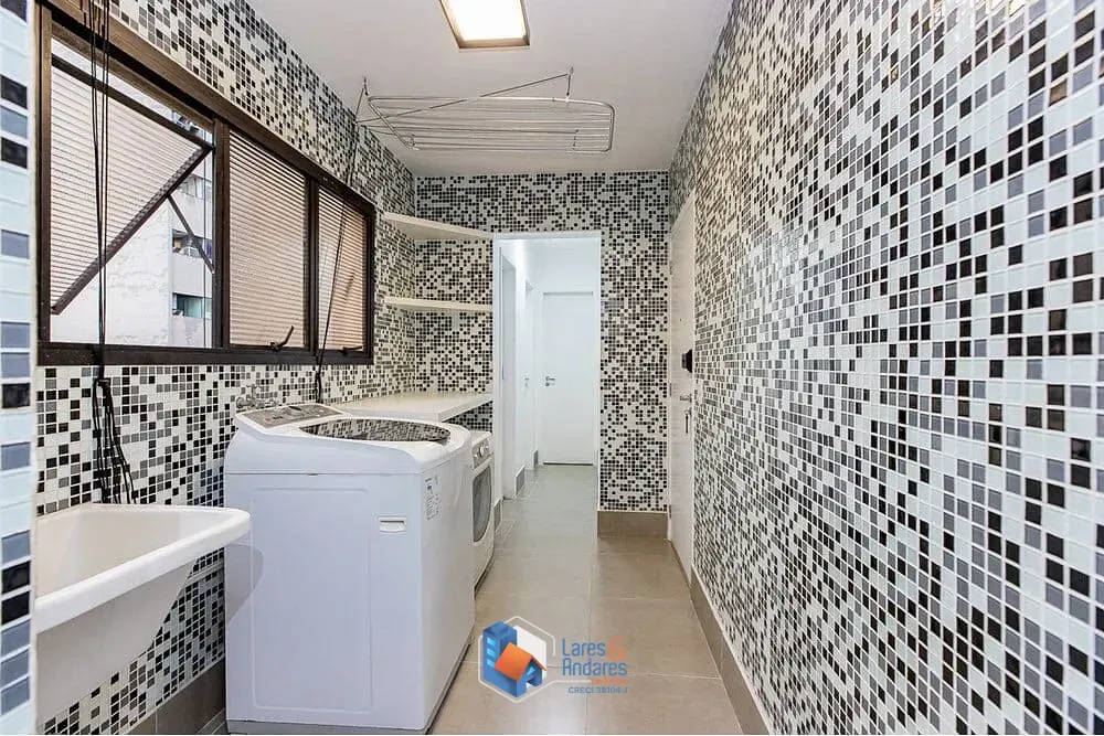 Imagem Apartamento à venda 4 Quartos 3 Suites 3 Vagas 197M² Itaim Bibi São Paulo - SP