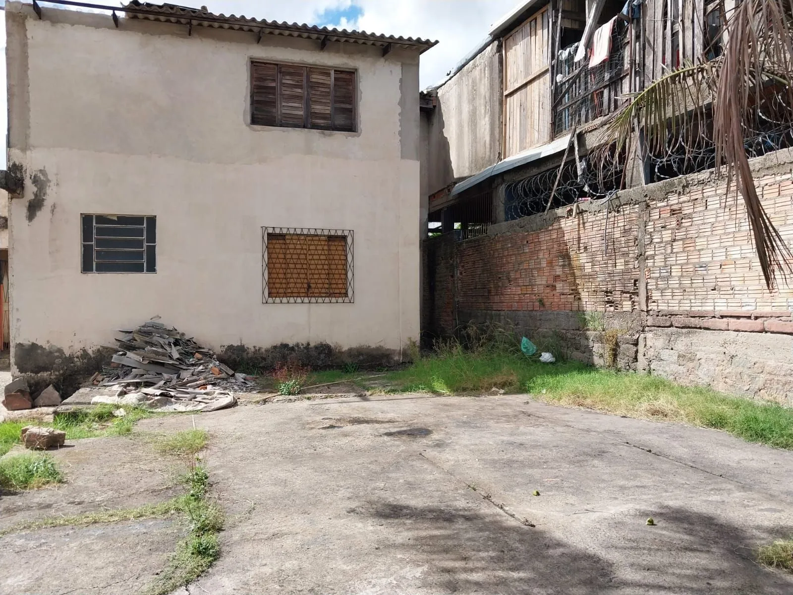 Imagem Terreno com EXCLUSIVIDADE, Oportunidade excelente para construir Edifício.