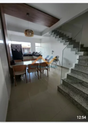 Imagem Casa Geminada com 3 Quartos e Fino Acabamento
