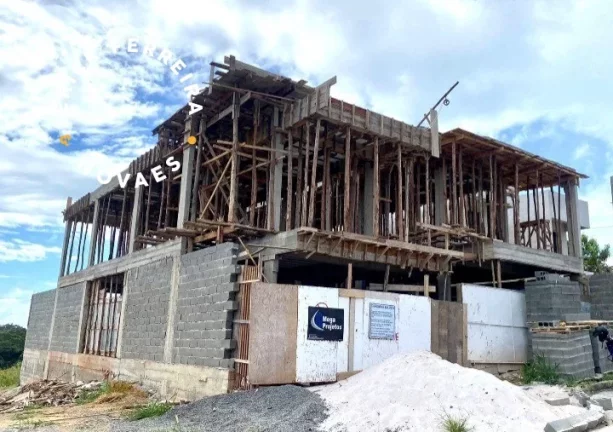 Imagem Casas duplex a venda com 3 dormitório sendo 3 suítes, lavanderia, lavabo, área gourmet com churrasqueira e piscina!