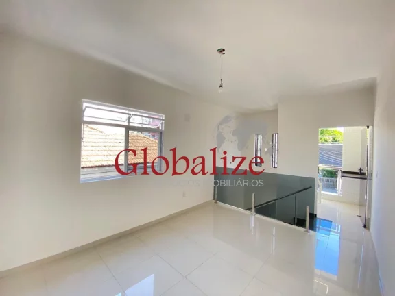 Imagem Casa com 2 quartos, sendo 1 suíte, Vaga de garagem pra carro e moto por R$ 649.000,00
