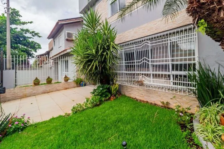 Imagem Casa de Condomínio em Mário Quintana