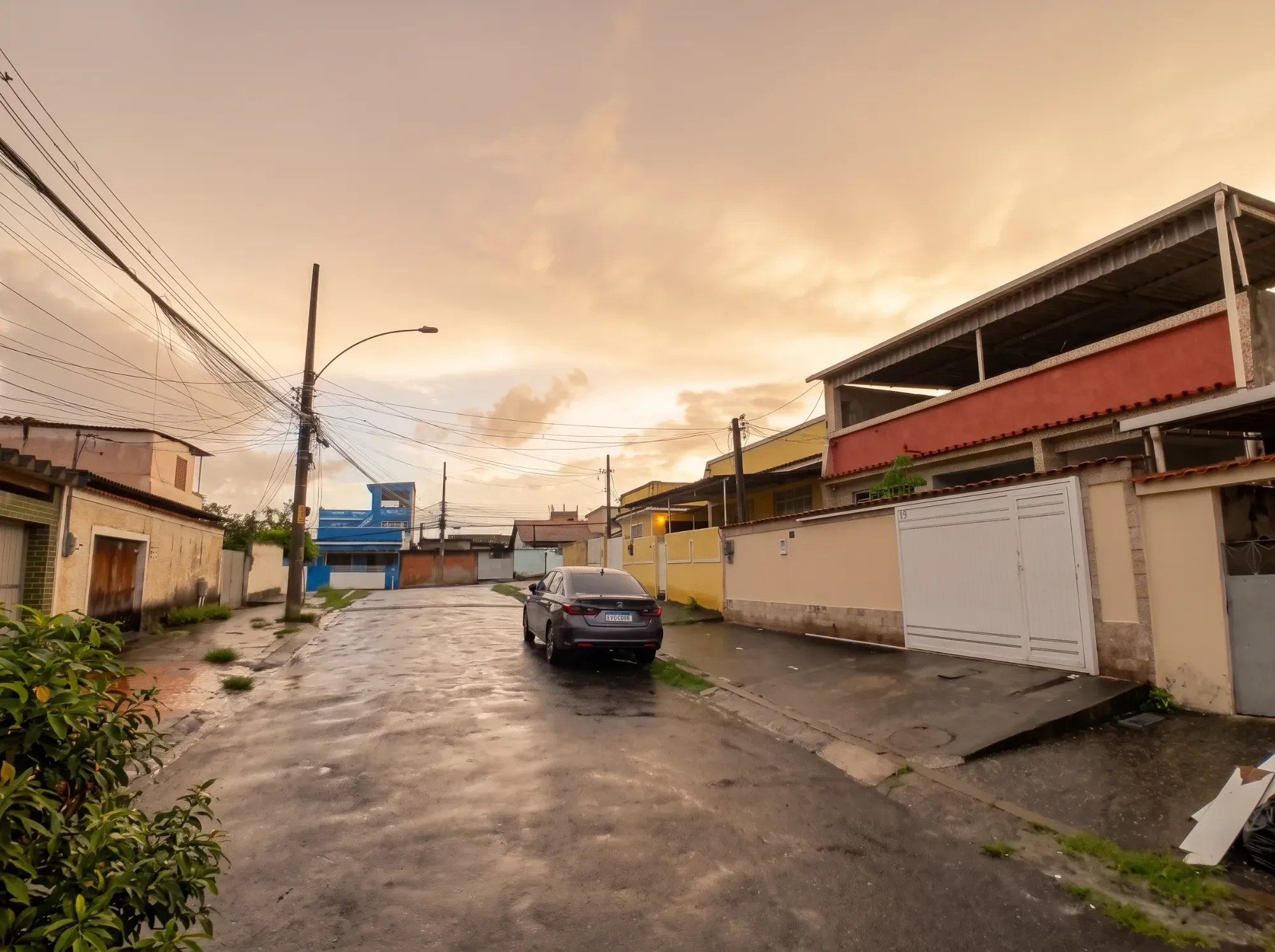 Imagem Casa com 2 Quartos à Venda, 140 m² em Bangu - Rio de Janeiro