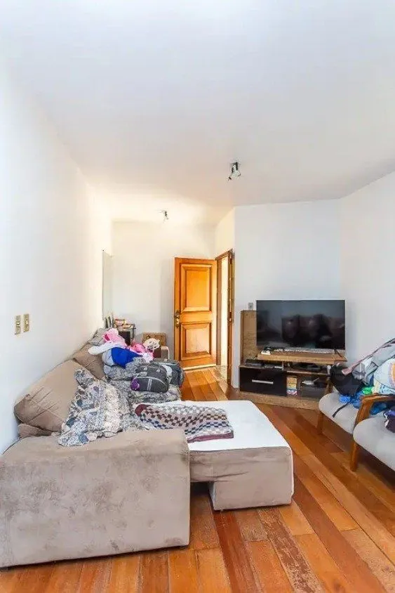 Imagem Casa 160m², 3 dormitórios, 4 vagas no bairro Cristo Redentor