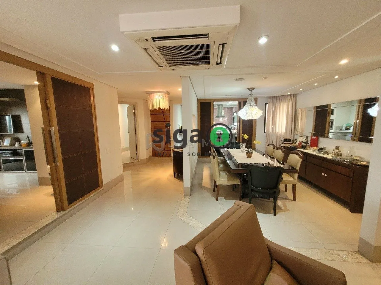 Imagem APARTAMENTO 209M², EM MOEMA, FORA DA ROTA DOS AVIÕES