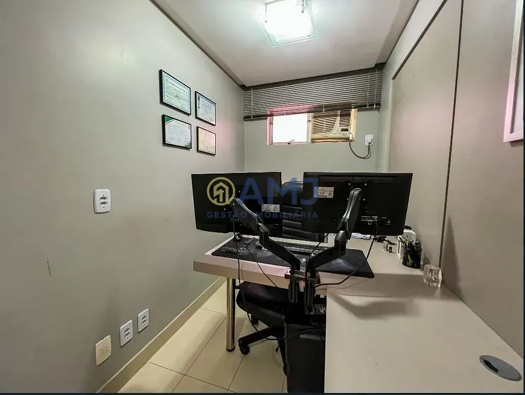Imagem Apartamento Duplex à venda no Setor Central - Carmelita
