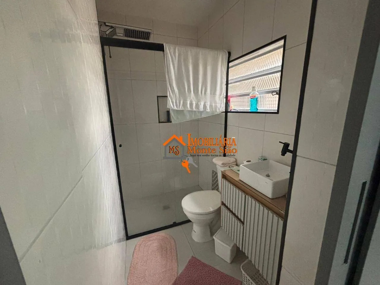 Imagem Sobrado com 4 dormitórios à venda, 100 m² por R$ 730.000,00 - Bela Vista - Guarulhos/SP