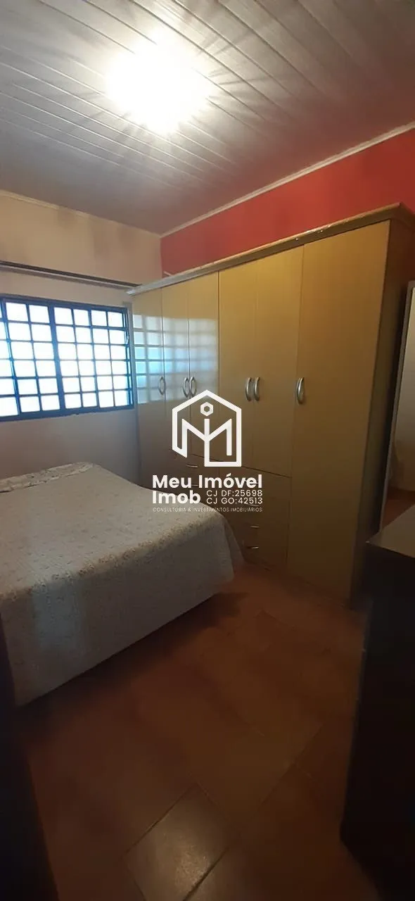Imagem Casa Setor SHIS 4 Quartos 2 Vagas 230m² Quintal Luziânia