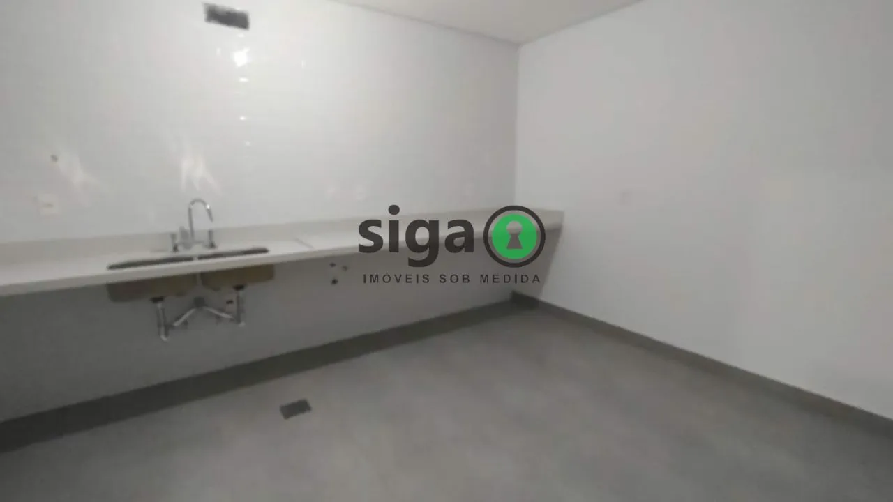 Imagem "Oportunidade Única no Condomínio Alto Padrão Real Parque Casa Real - Casas de Luxo com Condições Es