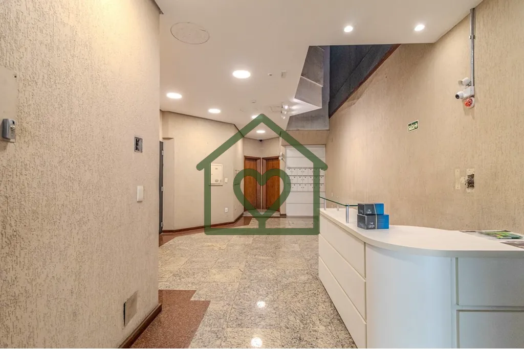 Imagem Descubra a oportunidade única de adquirir um conjunto comercial/sala desocupada, situada na Rua Vis...