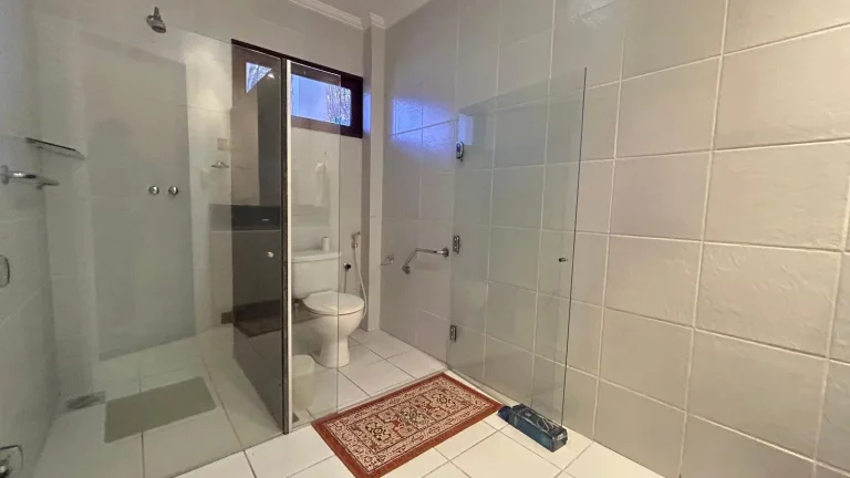 Imagem Vendo Casa no condomínio Country Aldeia!