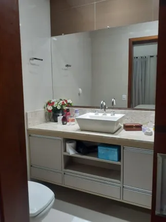 Imagem Casa de Condomínio com 3 Quartos à Venda, 167 m² em Parque Residencial Itapeti - Mogi das Cruzes