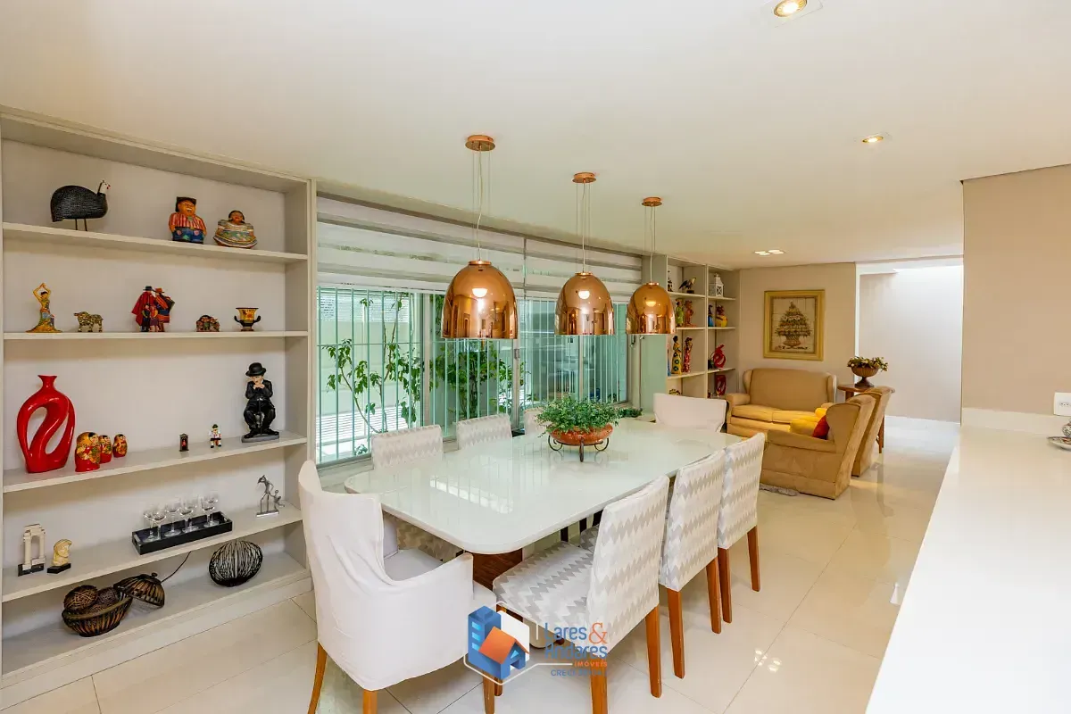 Imagem Casa para venda em Vila Anhangüera com 4 quartos, sendo 2 suítes, 167m²
