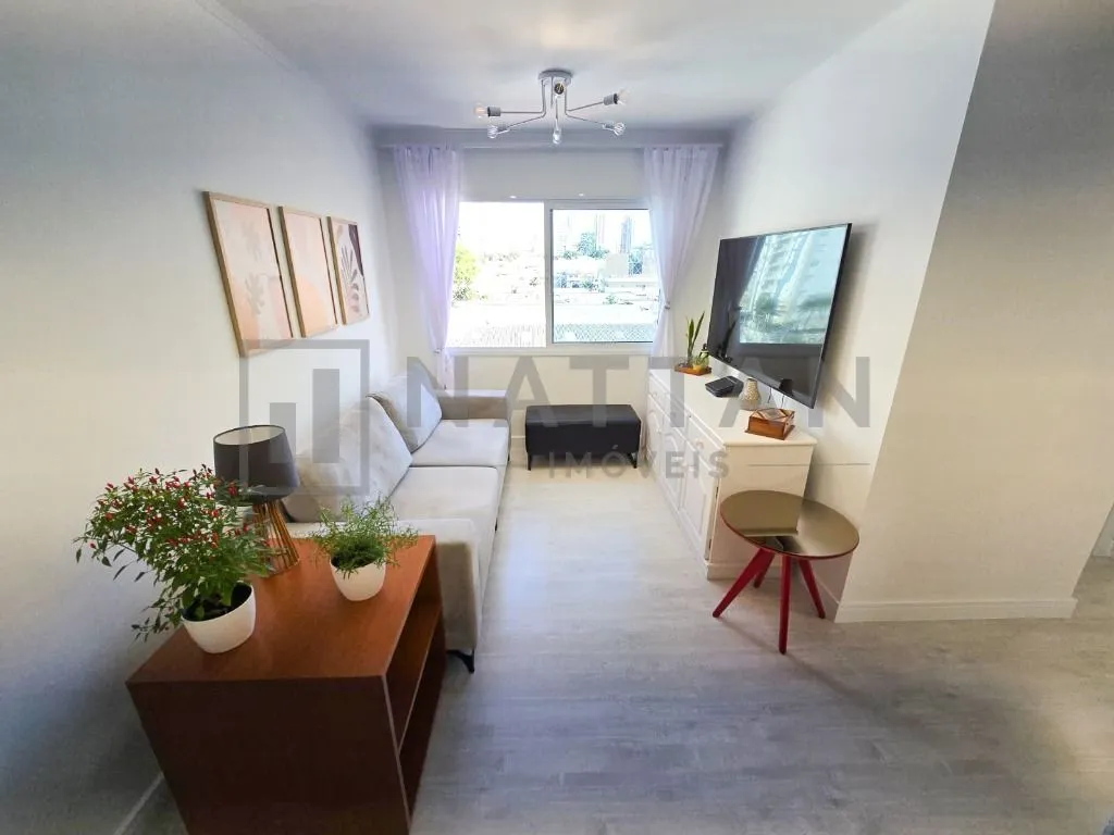 Imagem Apartamento Reformado com Acabamento de Alto Padrão - 63m²