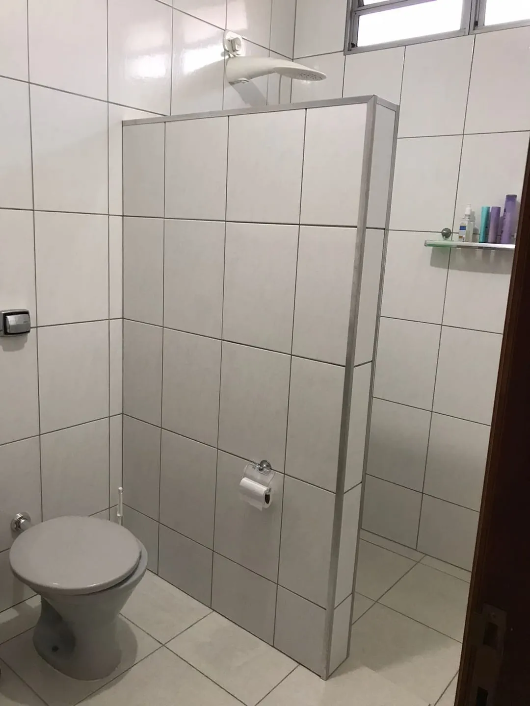 Imagem Casa à venda 3 Quartos, 1 Suite, 5 Vagas, 300M², Campos Elíseos, Taubaté - SP